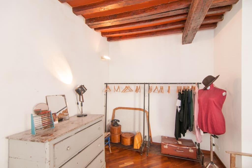 Romantic Apt In San Frediano 佛罗伦萨 外观 照片