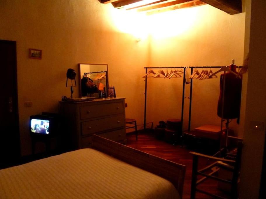 Romantic Apt In San Frediano 佛罗伦萨 外观 照片